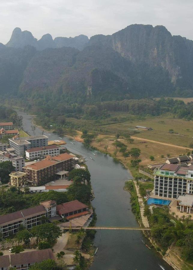 Downtown Vang Vieng Hotel エクステリア 写真